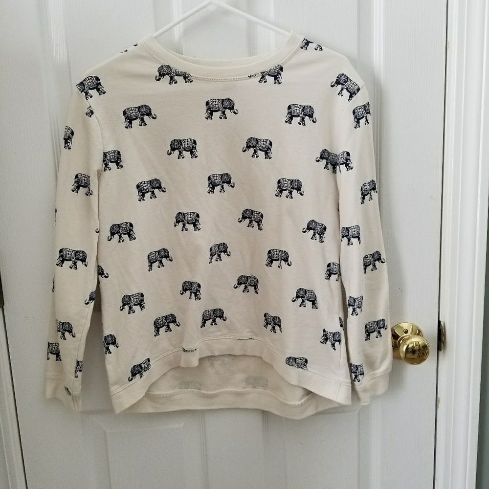 Long Sleeve Pullover/Sweatshirt